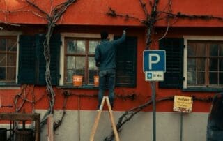 Nettoyage extérieur professionnel d'une maison résidentielle