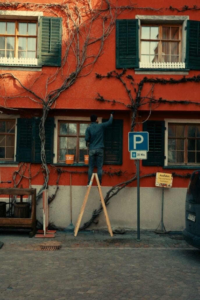 Nettoyage extérieur professionnel d'une maison résidentielle